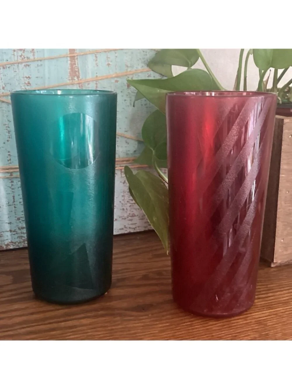 Tupperware Acrylic 4 Tumbler Cups Jewel Tone Jazzy Geometric 14oz.